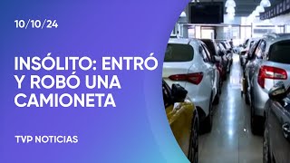 CABA rompió la vidriera y se llevó una camioneta en Barracas [upl. by Eenaj22]