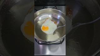 ¿Cómo usar sartenes en acero inoxidable sin que se pegue la comida🍳 [upl. by Bertram912]