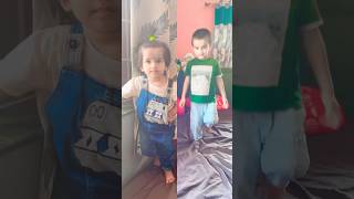 और करवाओ dance 🤪🤪shorts cutebaby kids dance cute trendingshorts viralshorts evaandshrest [upl. by Nawud]