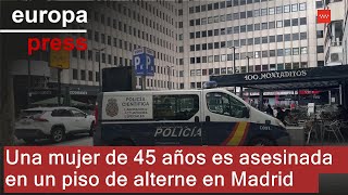 Una mujer de 45 años es asesinada en un piso de alterne en Madrid [upl. by Enovaj]