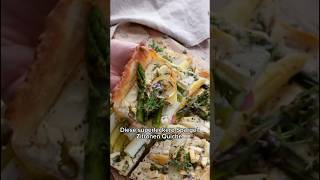 Spargelquiche  Einfaches Rezept mit Blätterteig [upl. by Enahsal313]