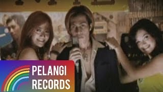 Matta  Jatuh Cinta Lagi  Playboy Official Music Video [upl. by Annaiel599]