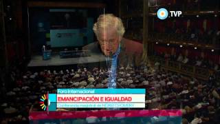 Clase Magistral de Noam Chomsky Foro Emancipación e Igualdad [upl. by Sparhawk]