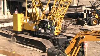 Kobelco CK2000 crawling [upl. by Morganica17]