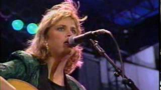 Mary Chapin Carpenter  THE MORE THINGS CHANGE live 1990MPG [upl. by Llevert]