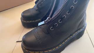 Dr Martens SINCLAIR MILLED NAPPA LEATHER PLATFORM BOOTS unboxing [upl. by Trix]