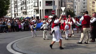 Valle me tupan e surle Danse albanaise [upl. by Norga]