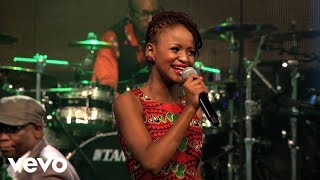 Joyous Celebration  Lona Baratang Live at Rhema Ministries  Johannesburg 2013 [upl. by Othilie308]