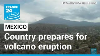 Mexico prepares for evacuations as Popocatepetl volcano spews ash • FRANCE 24 English [upl. by Primalia]