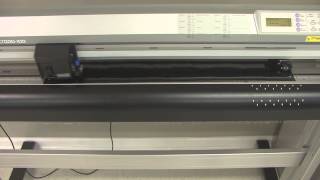 Graphtec FC7000100 plotter  cutter [upl. by Valentia]