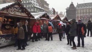 Strasbourg under Snow Christmas Market Strasbourg sous la neige Marché de Noël HD 60 fps [upl. by Lienad]