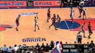 Tracy McGradys 25pts10rebs8offrebs Playoffs Debut vs Knicks 2000 [upl. by Gorski]