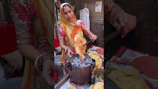 Rajasthani lady selling khichiya masala papad in Mumbai shorts [upl. by Remmos]