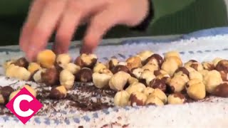 Easiest way to peel hazelnuts [upl. by Fitting]