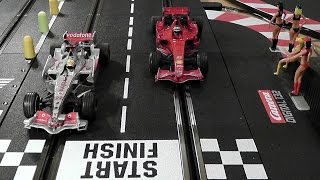 Ferrari F2007 vs McLaren MP422  One Battle  33 Runden  Carrera Digital Bahn Slot 132 [upl. by Ladin]