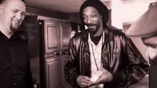 Snoop Lion performs with Walk off the Earth Ashtrays and Heartbreaks [upl. by Findlay]