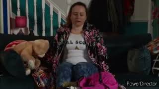 Coronation Street  Bertie Finds Gemmas Antidepressants In The Bag As She Sleeps 7723 [upl. by Jeniffer]