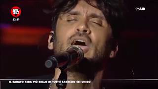 Fabrizio Moro  Sono solo parole  Live dallo stadio Olimpico di Roma  16 giugno 2018 [upl. by Anatolio654]