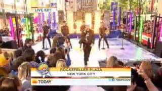 NKOTBSB  The Right Stuff and Larger Than Life live in Today Show [upl. by Langer]