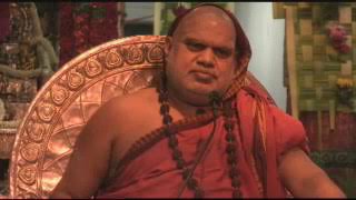 Sringeri Jagadguru explains about the Greatness of Guru Tamil [upl. by Leahicm]