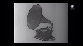 Reportage de 1961 qui raconte lhistoire du disque et du phonographe [upl. by Hsirt]