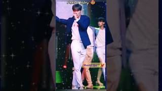 Moonbin stage performance 😄 👏🏿👏🏿💯👍🏿😍 quotBaby quot😍moonbin astro viralvideo [upl. by Rodman]