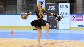 Mażoretki Rytm Czerwionka Leszczyny  solo pompon  Majorettes  Cieszyn [upl. by Einatsed194]