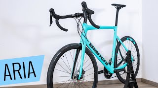 Das Einsteiger AeroRennrad von Bianchi  Aria 105 Disc Carbon 2022 Review  Fahrradorg [upl. by Aerdnaek]