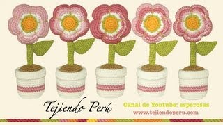 Flores rellenas tejidas a crochet amigurumi flowers [upl. by Eniawd424]