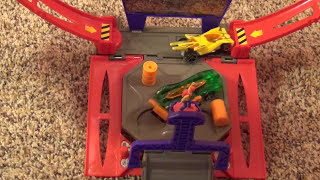 Hot Wheels Crash Arena Playset  Unboxing and Demonstration [upl. by Heywood668]