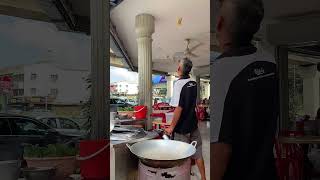 Flying Wantan Mee with Uncle Chin at Restoran Yat Yeh Hing PJ 🍜 wantanmee flying noodles [upl. by Nodab]