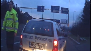 Městská Policie Praha  arogantní hovado [upl. by Eeb]