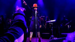 Erykah Badu  quotPenitentiary Philosophyquot amp quotDidnt cha knowquot  Live in Chicago  3292013 [upl. by Aihsirt]