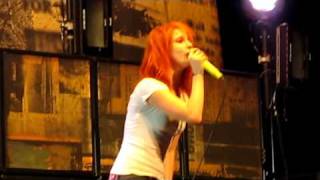 Paramore  quotIgnorancequot live Cricket Pavilion Phoenix AZ [upl. by Laith]