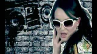 Adelina Berisha  Merre kete shpirt  Official Video [upl. by Doniv180]