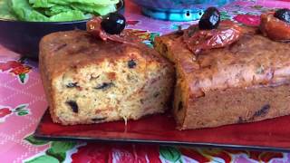 CAKE AUX TOMATES CONFITES OLIVES NOIRES et BASILIC veggie [upl. by Gunzburg]