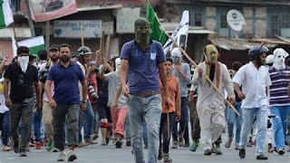 Protests Persist as Curfew Is Lifted in Kashmir [upl. by Mosley]