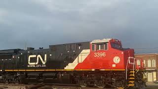 CN A432 with fresh C6Ms on the lead in CentrailiaIL [upl. by Hnib]