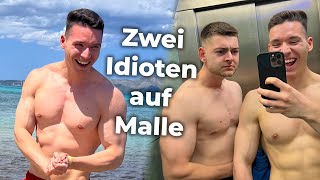 Kurz Urlaub und in Stewardess verliebt  Venom VLOGs [upl. by Cicenia191]