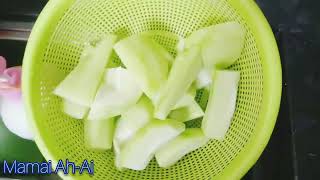 SIMPLE CHAYOTE sayote CHINESE SOUPEASY COOKINGchinesesoup easyrecipe [upl. by Intirb]