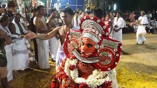 Theyyam  Calicut bagavathy Thira puthyannasseri vetaikorumagan Temple kozhikode [upl. by Gwenette]