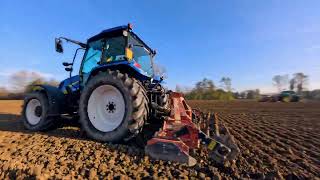 Trattori al lavoro nelle Langhe John Deere e New Holland preparano l’inverno 🍂🚜 [upl. by Gosser439]