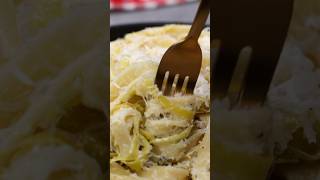 LauchPasta mit Zitronensauce 🍝🍋 EinfachTasty zitronenpasta pastaallimone vegetarisch [upl. by Liggitt]