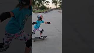 Almita Sk8 skateboarding skate skatepark skatergirl [upl. by Wanonah]