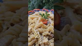 Kremali Mantarlı Makarna food creamy mushroom pasta subscribe viralmusic shorts shortsfeed [upl. by Nivrem]