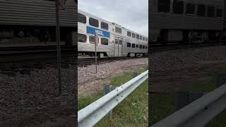 Metra train though barrington Illinois [upl. by Weston585]