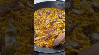 Arroz de Secreto Ibérico y Alcachofas 🥘🍖 ¡Tenéis que probarlo receta youtubeshorts [upl. by Maite492]