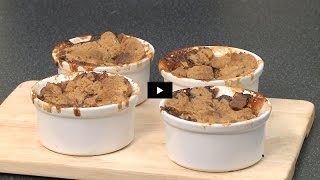 Recette de crumble au chabichou à la poire et aux spéculoos [upl. by Sutelc560]