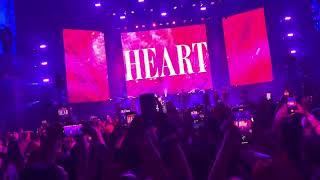 Miley Cyrus  Nothing Breaks Like a Heart Attention Tour [upl. by Einnig]