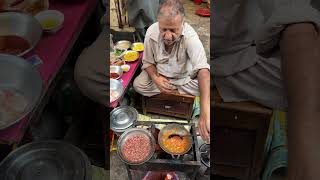 Small Dhaba Mughaz Karahi  Anda Mughaz Karahi  Old Baba G Making Beef Mughaz Karahi Qissa Khwani [upl. by Llerrahs]